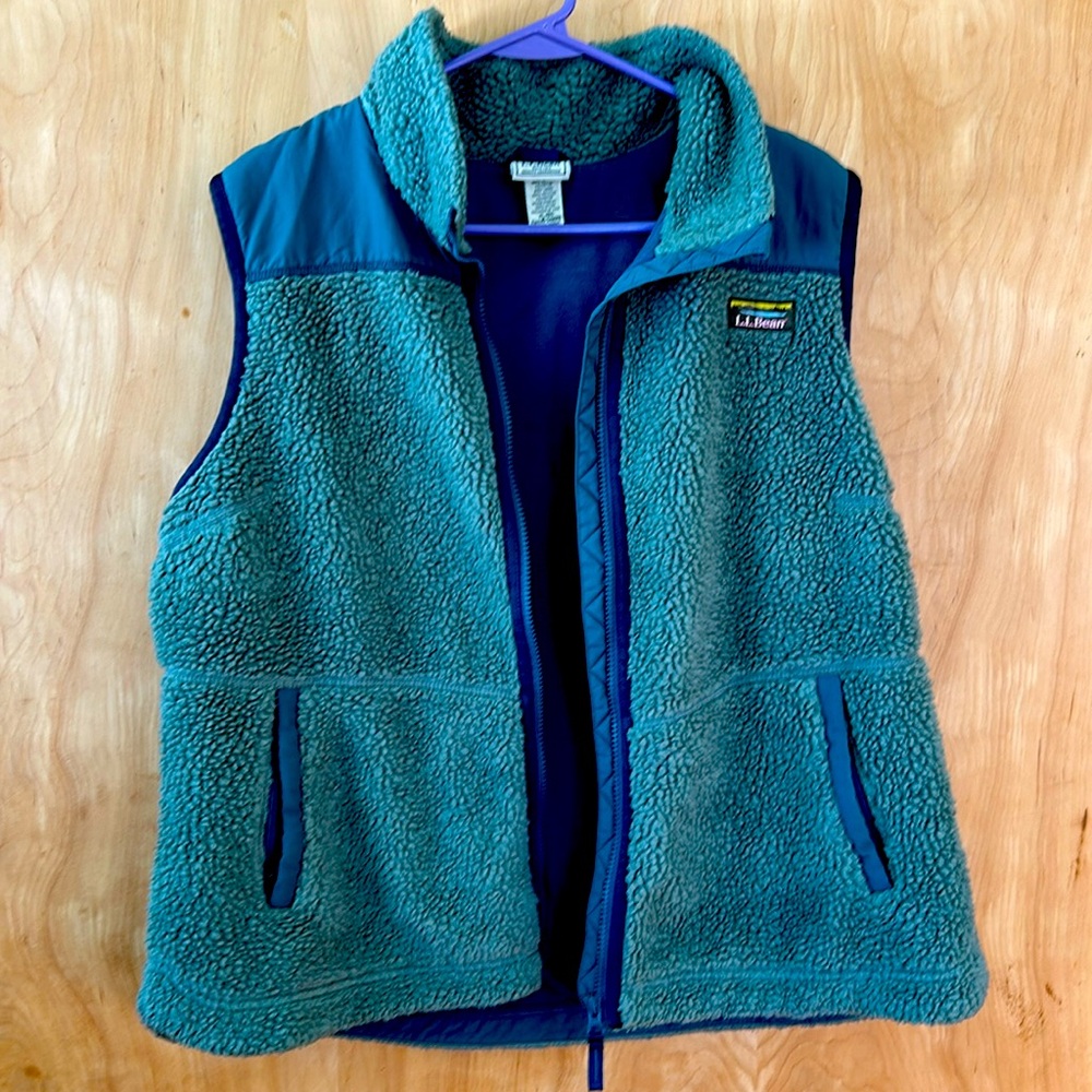 LL Bean Sherpa vest size xl